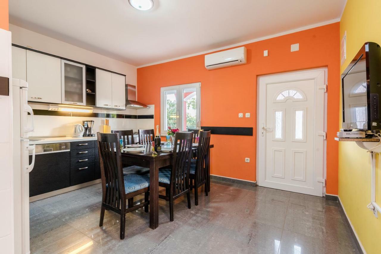 הוילה אוברובץ House Danica מראה חיצוני תמונה